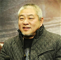 李京