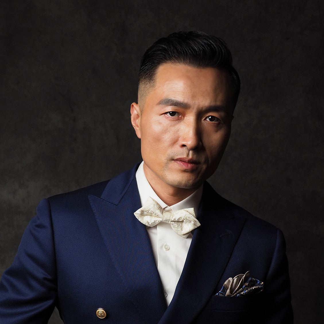 贾宏伟