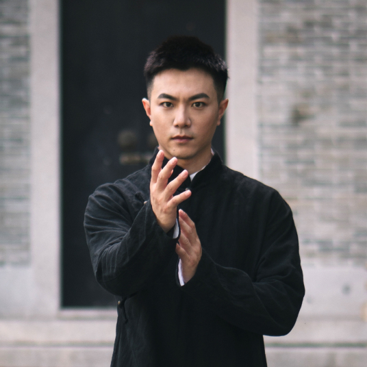 阎玺