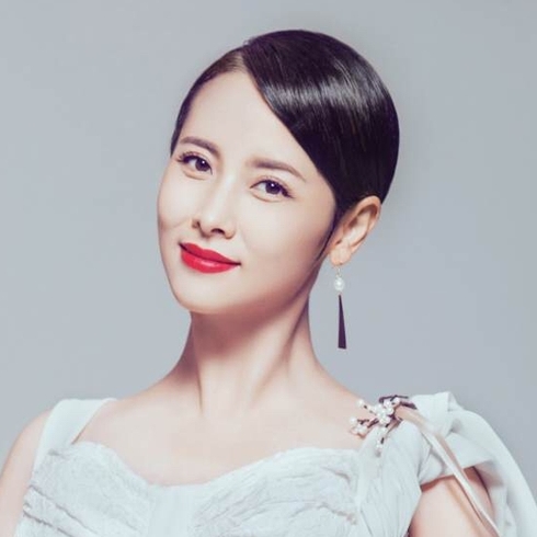 杨明娜
