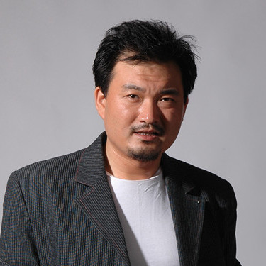 周逵