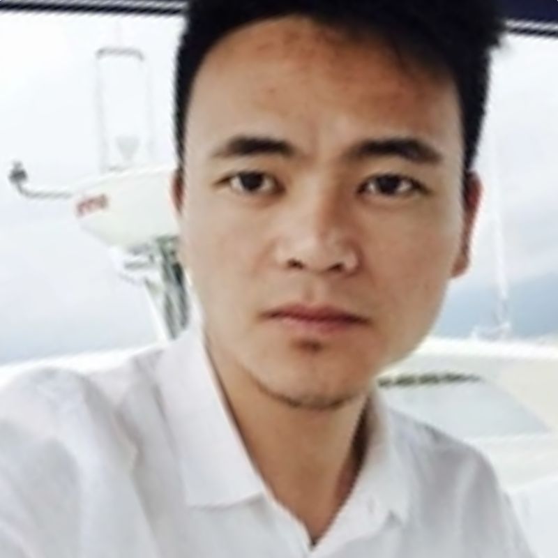 李洪