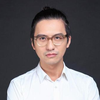徐展雄