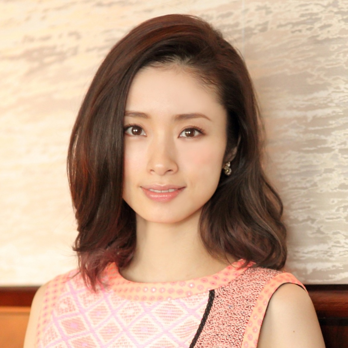 上户彩