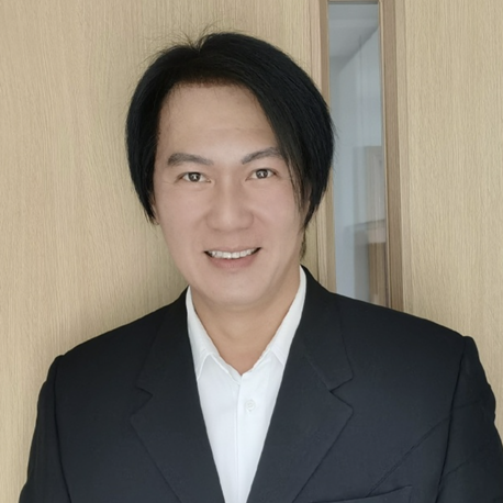 甄志强