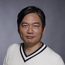 杨逸德