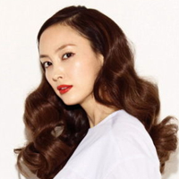 李奈映