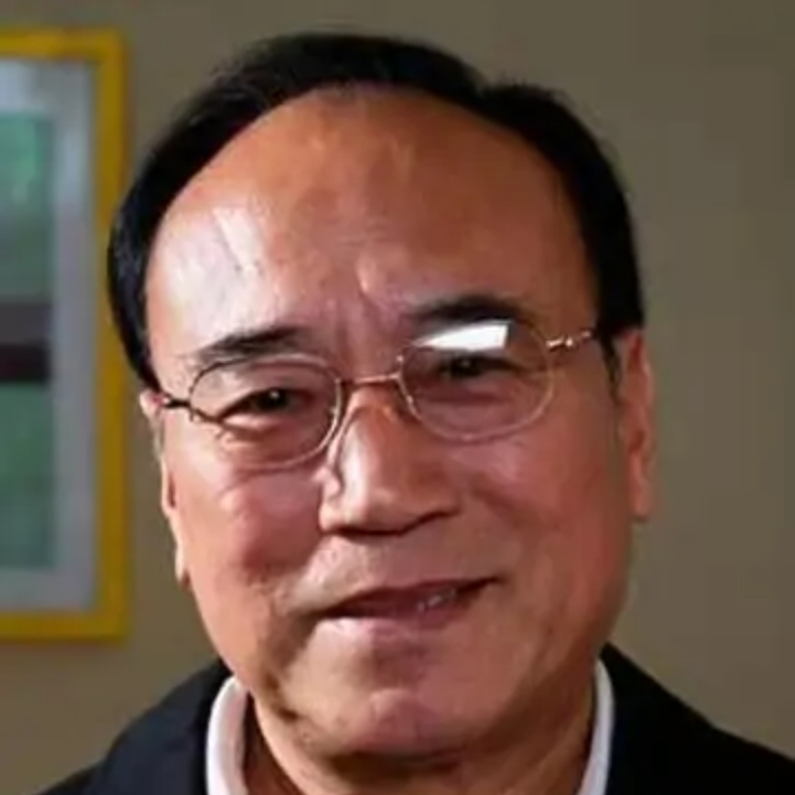 薄贯君