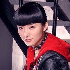 吴兰馨紫内衣_吴兰馨紫