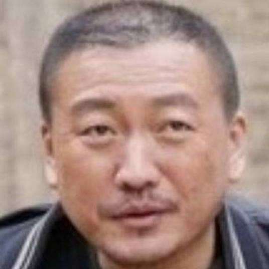 肖利滨