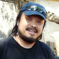 张友龄