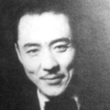 张奕