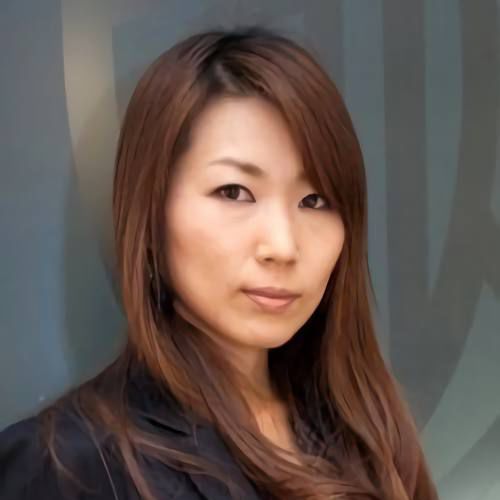 石塚敦子