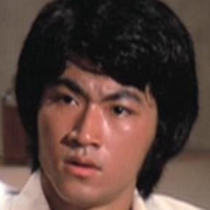 华伦