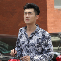 王博