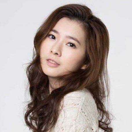 黄郁婷