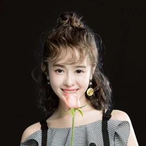 李佳倪