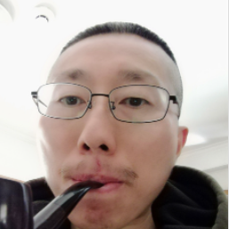 刘珈铭