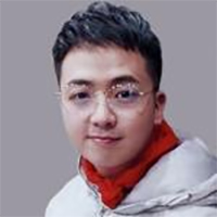 梁亮楠