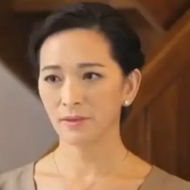 尹心