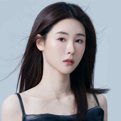 黄家婧