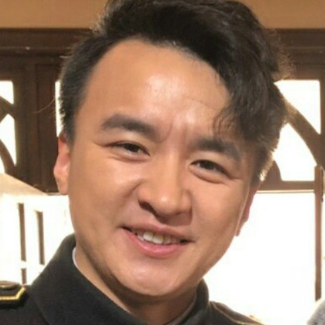 申非凡