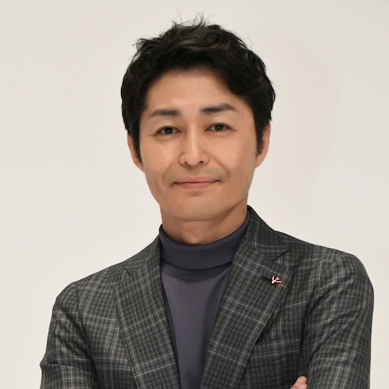 安田显