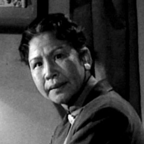 梁明