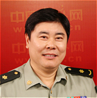王珈
