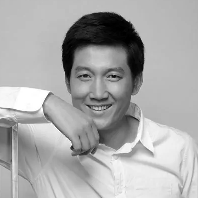 李崇霄