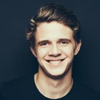 Nikolaj Groth