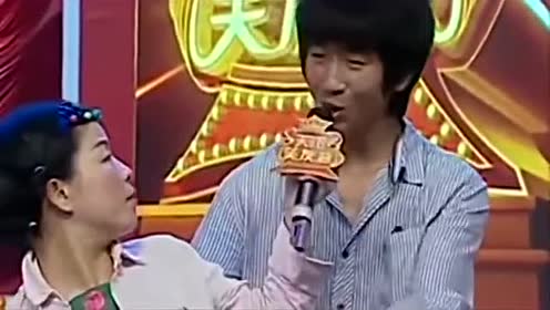 童鸣大兵表演的精彩小品 笑死人了!