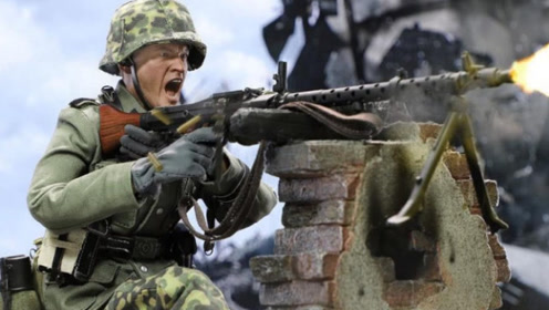 步兵冲锋时,机枪手却在后方扫射,这是搞笑吗?