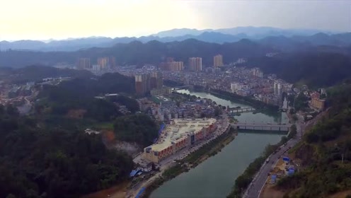航拍贵州三都县,到处都是高楼大厦,最有发展潜力的县城