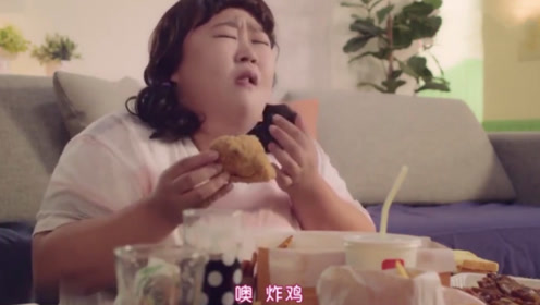 女明星和大肥婆灵魂互换,看到炸鸡两眼发光,哎呀妈呀真香!