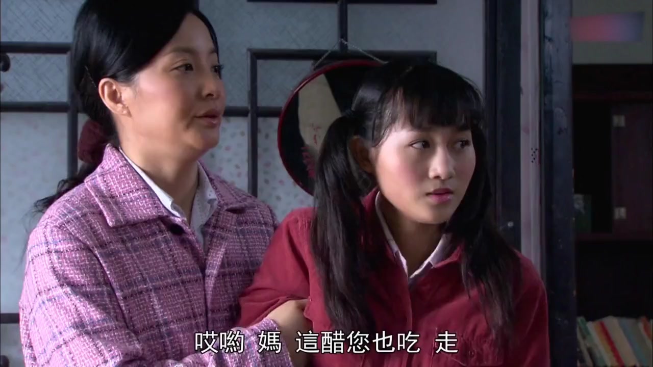 傻春:素春一听到小楚腿疼,不相亲了当场飞奔回家,也太有爱了吧