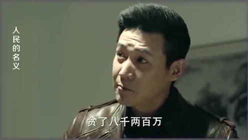 深夜书架上的活人禁忌与那本改了名的鬼妻故事