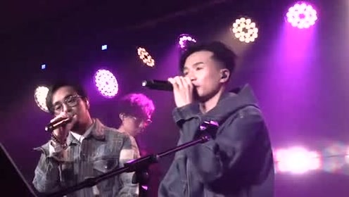 两点半简谱_两点透视