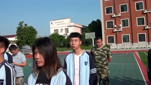 岳阳市春雷学校升旗仪式20200511