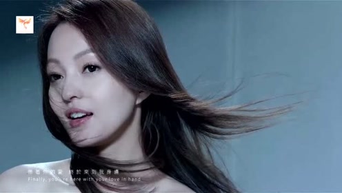 张韶涵演唱歌曲《全面沦陷》官方MV，声音太棒了