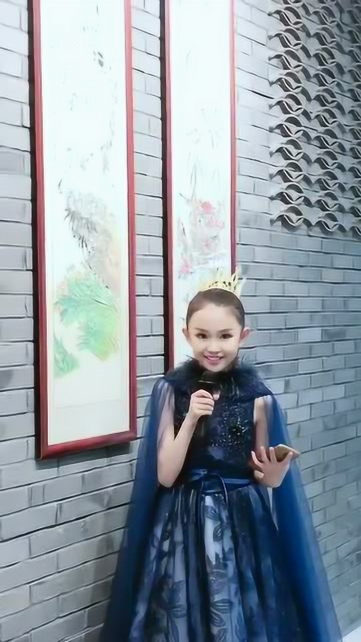 十岁童模宋小睿,不愧是个小才女,没想到在唱歌方面这么有天赋!