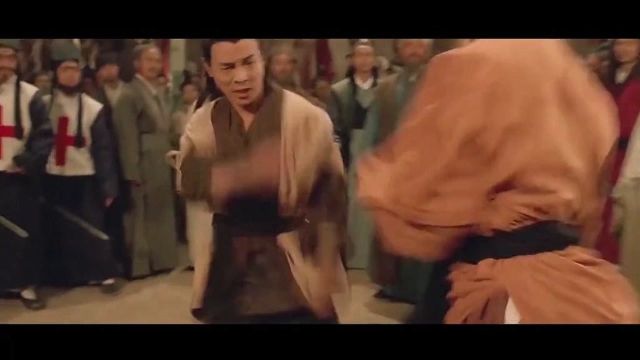 李连杰早期动作电影盘点,年轻就是好,身手敏捷快如闪电!