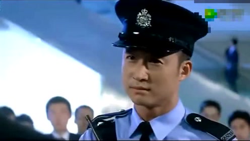 双子神偷:看过电影的都知道,防盗红外线,肯定是会移动