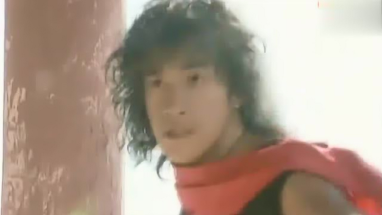 18   无名的莫名剑法和无情道太厉害,仅仅十几回合,步惊云就败下阵来