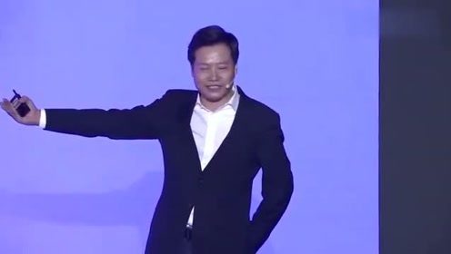 小米雷军发布会回怼华为和荣耀,雷军:有能耐拿货出来卖呀!