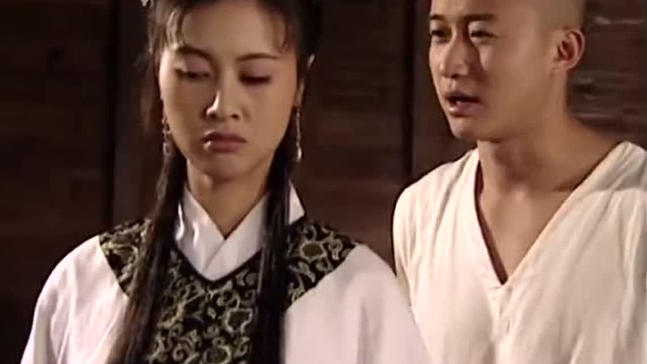 少林武王:吴京装肚子疼,白荷要找人给他扎针,拔火罐,真是刺激