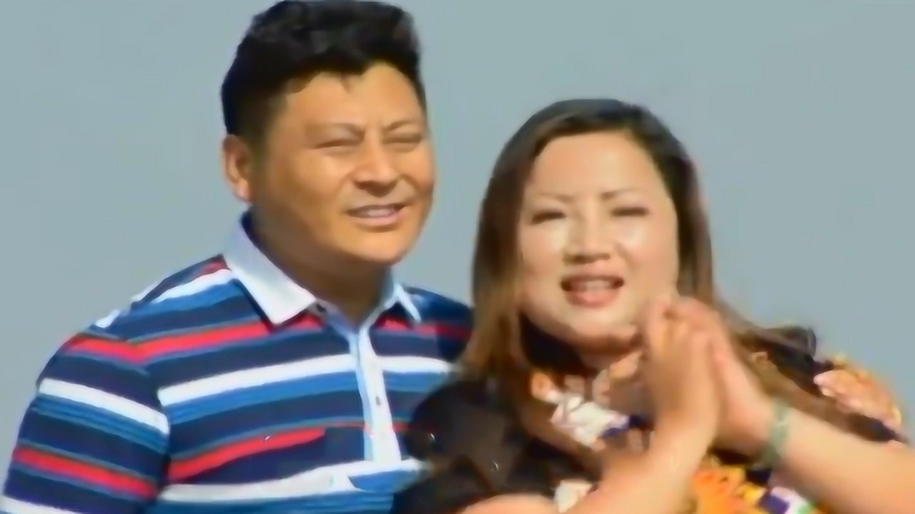 三倍流畅播放 4k超清体验 07:04 云南山歌:百年恩爱一条心-张黎