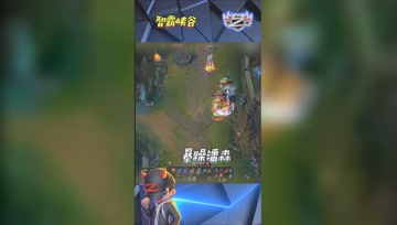LOL小智：暴躁斯巴达潘森越塔1V2不料惨遭反杀