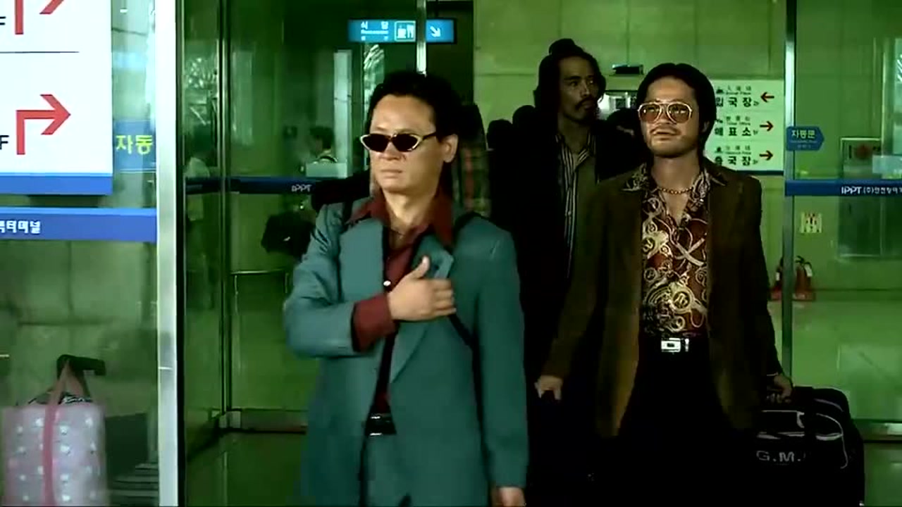 丁青为了老大的位置,叫来延边f4