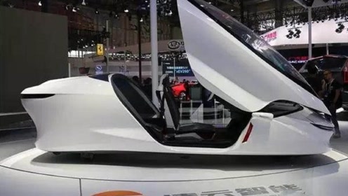 中国造两轮电动汽车,具有摩托车无法比拟的稳定性,3秒破百